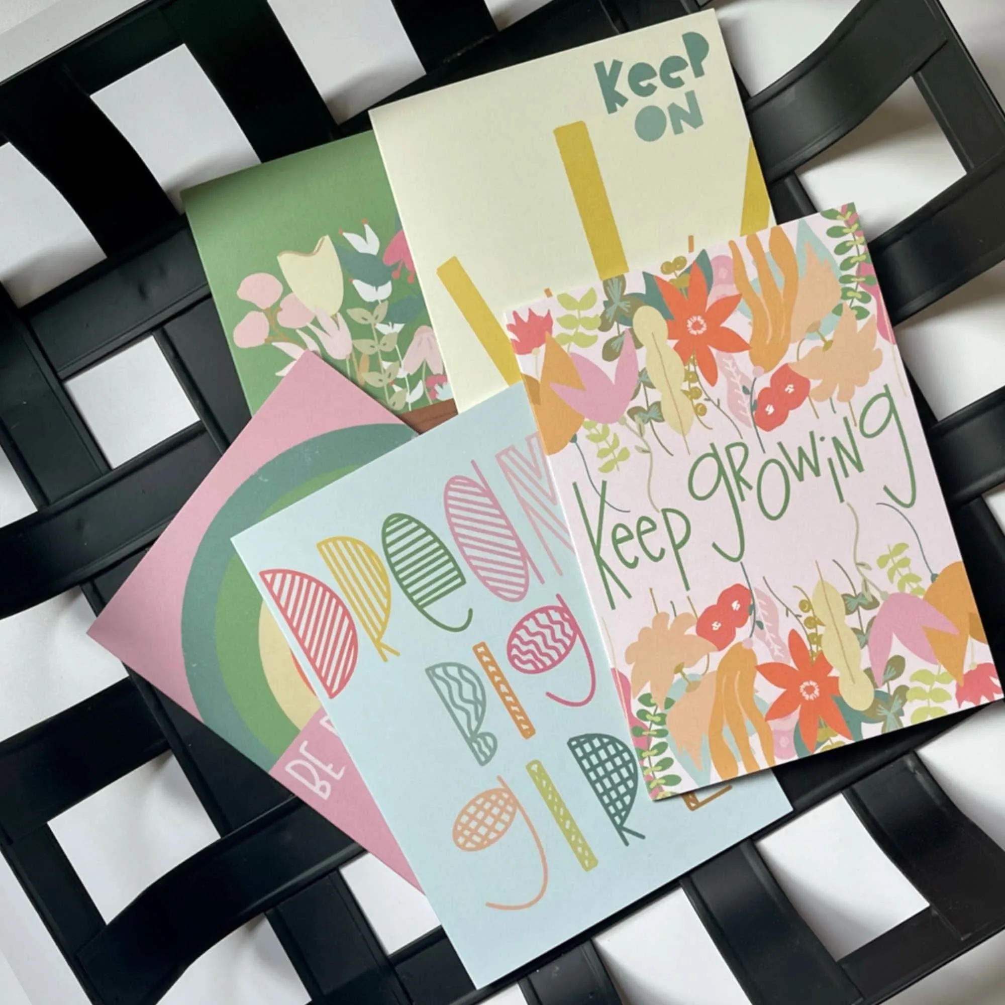 Cheerful Inspirational Greeting Card Set