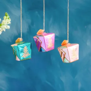 TAKE OUT BOX ORNAMENT